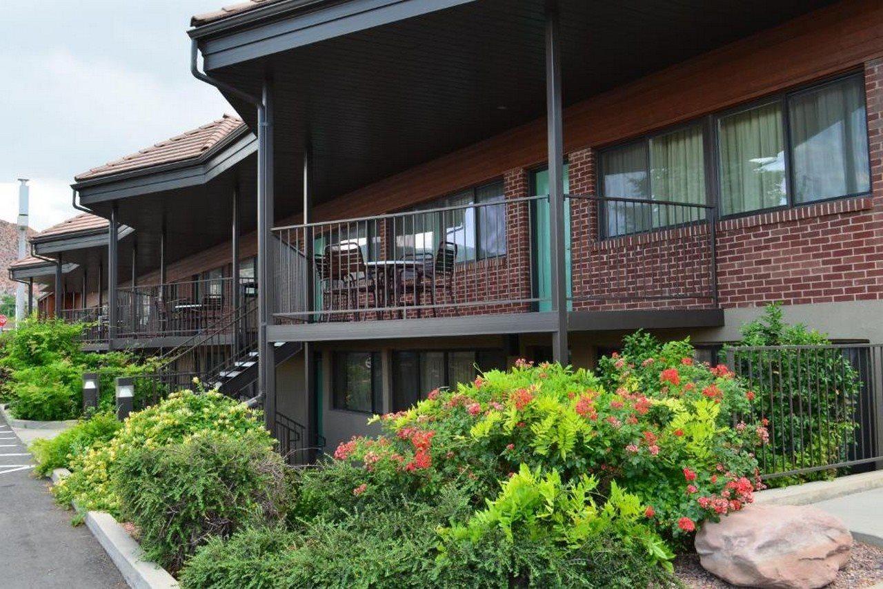 Baymont By Wyndham Cedar City Exterior foto